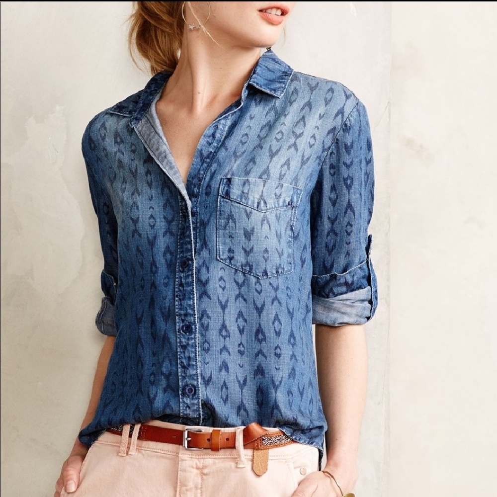 Cloth & Stone Feldspar chambray button down top